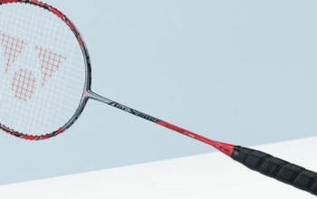 Khám phá bộ sưu tập vợt cầu lông Yonex cho người mới chơi