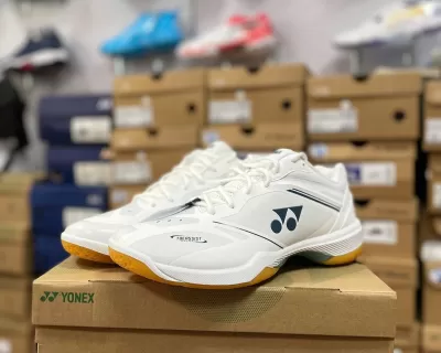 Yonex Power Cushion 65Z4 – Siêu Phẩm Giày Cầu Lông Cao Cấp Dẫn Đầu Xu Hướng 2025