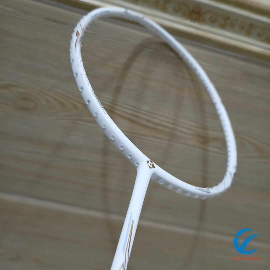Vợt Cầu Lông Kumpoo K520 Trắng
