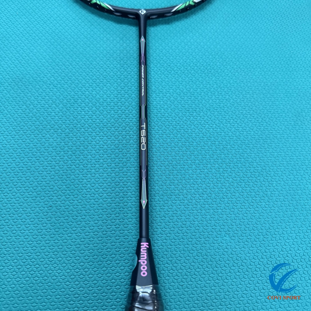 Vợt Cầu Lông Kumpoo T520 Đen